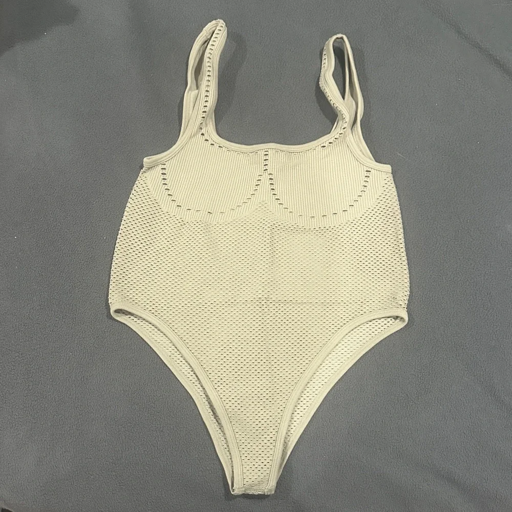 Cream Ribbed Bodysuit - Picture 1 of 2